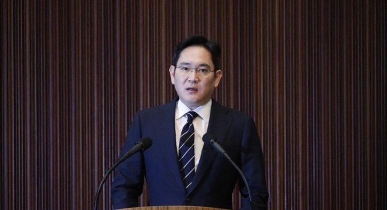 condenado-por-corrupcao,-chefe-da samsung-recebe-indulto-para-ajudar-economia-da-coreia-do-sul